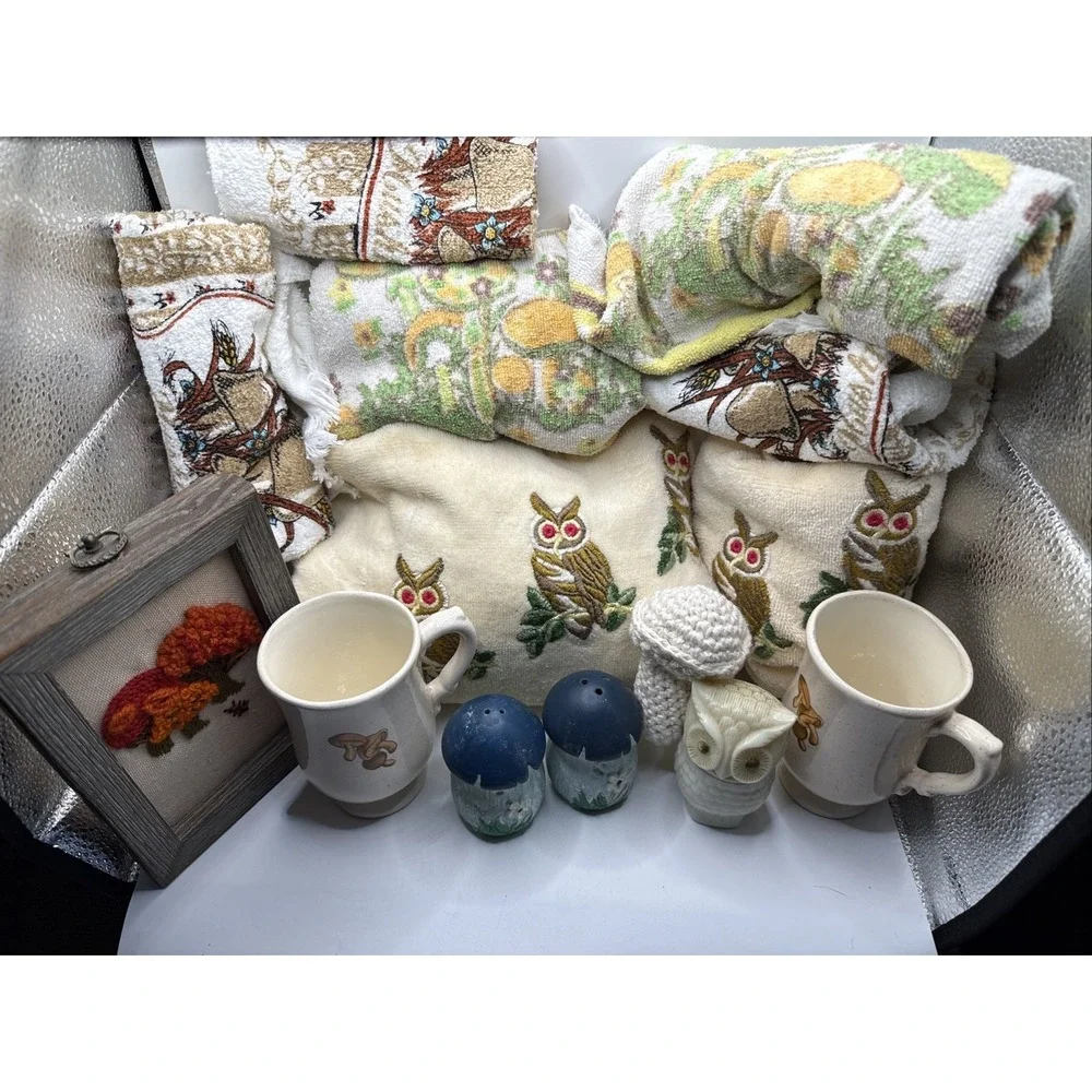 Vintage Lot Of Owls And Mushrooms, S&P, Towel, Cups, Picture